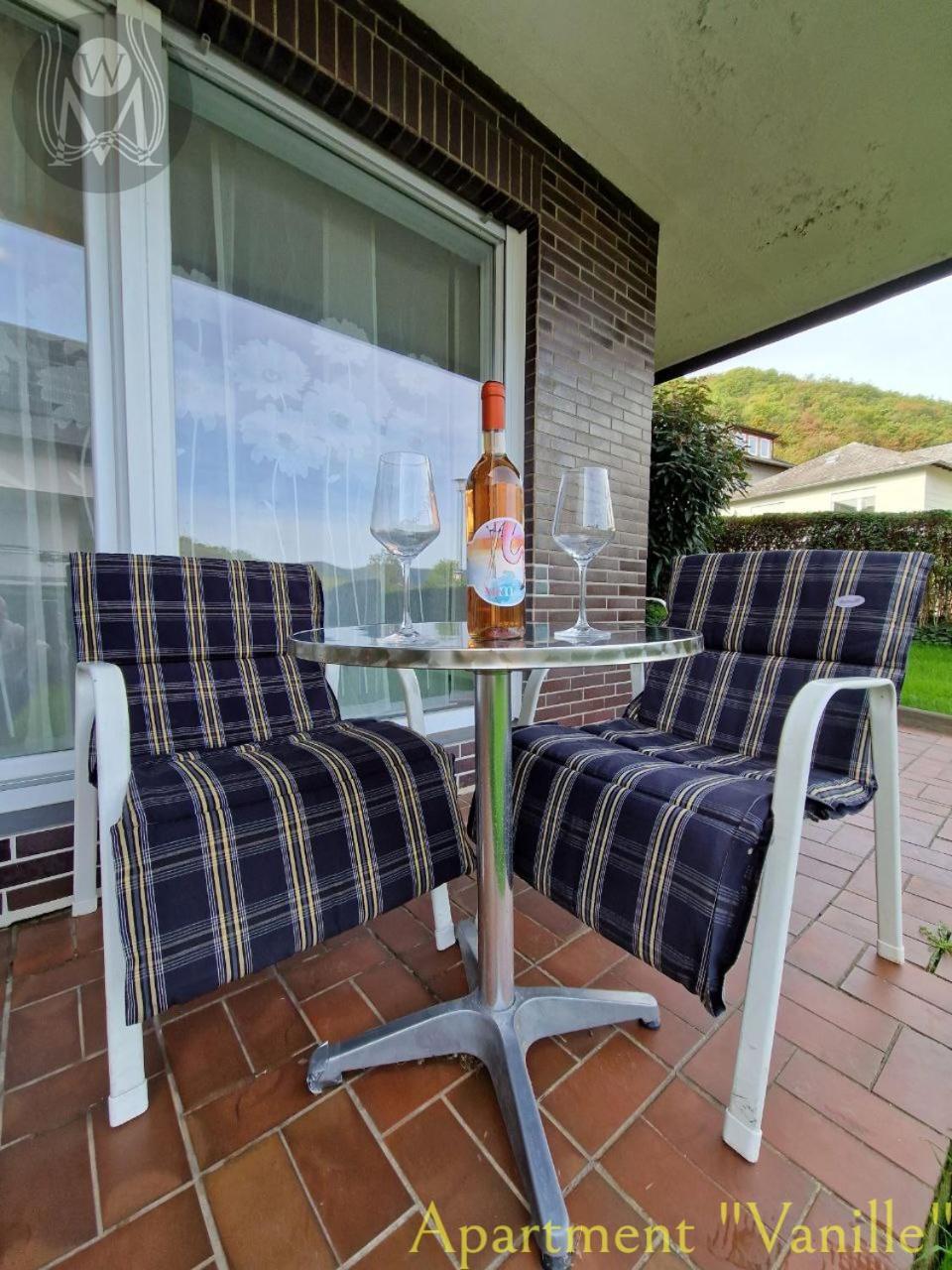 Weingut Im Moselkrampen Appartement Ellenz-Poltersdorf Buitenkant foto