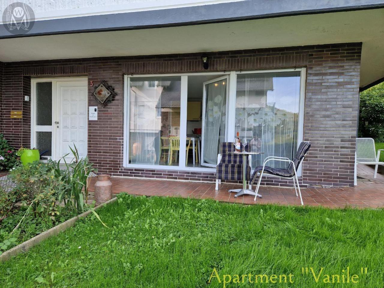 Weingut Im Moselkrampen Appartement Ellenz-Poltersdorf Buitenkant foto